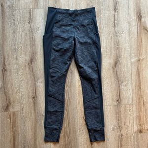 SALE Athleta Gray Legging | XS